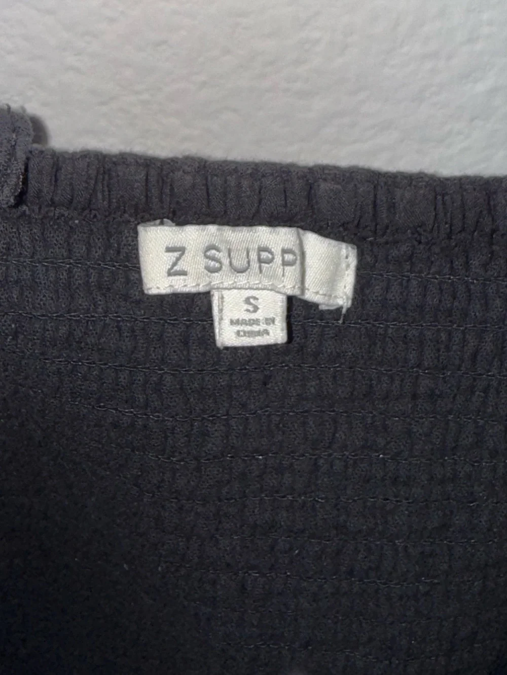 Z Supply Black Gauze Smocked Sleeveless Crop Tank Top Small